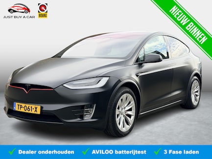 Tesla Model X 0