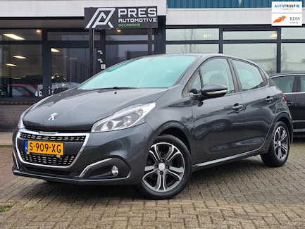 Peugeot 208 0