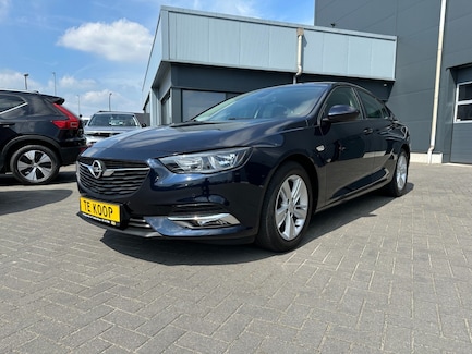 Opel Insignia 0
