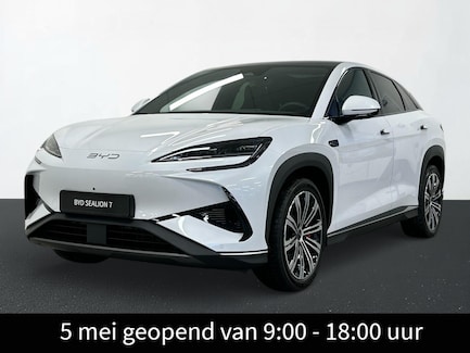 BYD SEALION 7 0