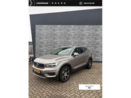 Volvo XC40 0