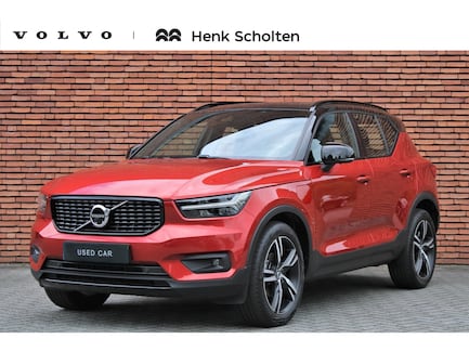 Volvo XC40 0