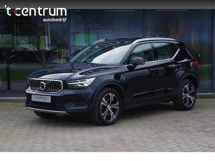 Volvo XC40 0