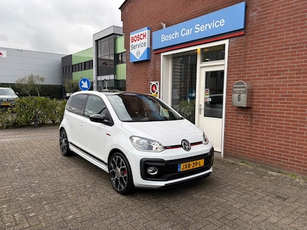 Volkswagen Up! 0