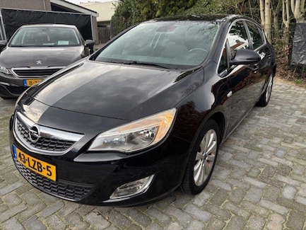 Opel Astra 0