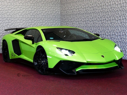 Lamborghini Aventador 0