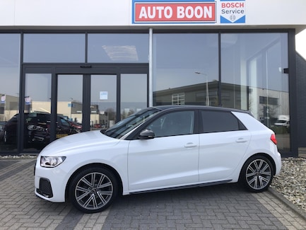 Audi A1 0