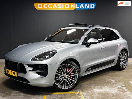 Porsche Macan 0