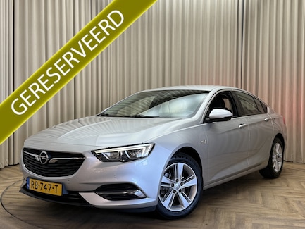 Opel Insignia 0