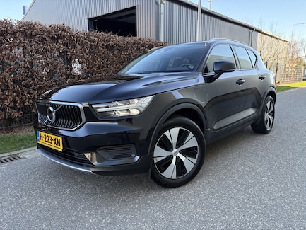 Volvo XC40 0