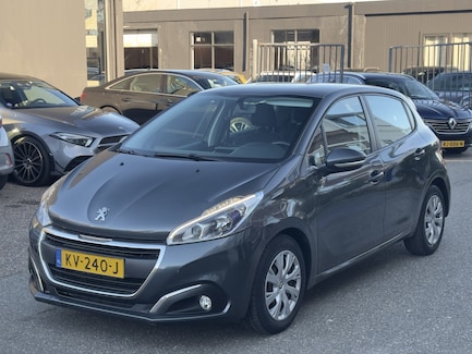 Peugeot 208 0