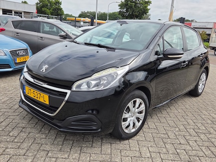 Peugeot 208 0