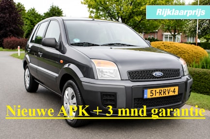 Ford Fusion 0