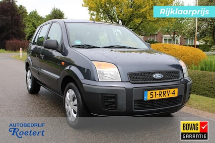 Ford Fusion 0