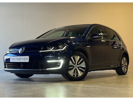 Volkswagen E-Golf 0