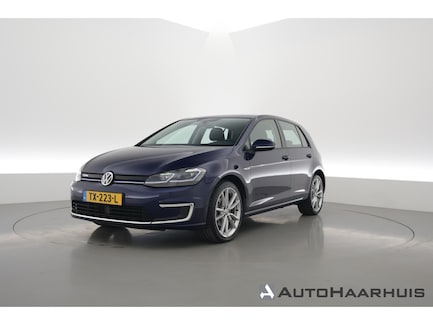 Volkswagen E-Golf 0