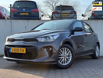 Kia Rio 0
