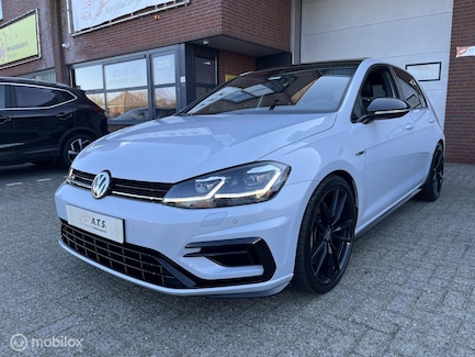 Volkswagen Golf 0