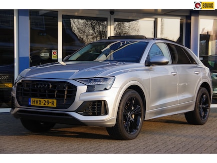 Audi Q8 0