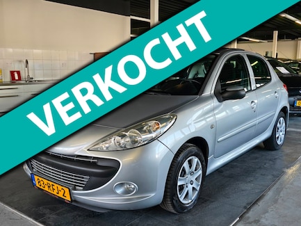 Peugeot 206+ 0