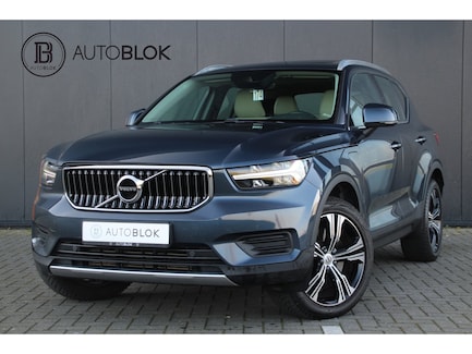 Volvo XC40 0