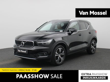 Volvo XC40 0
