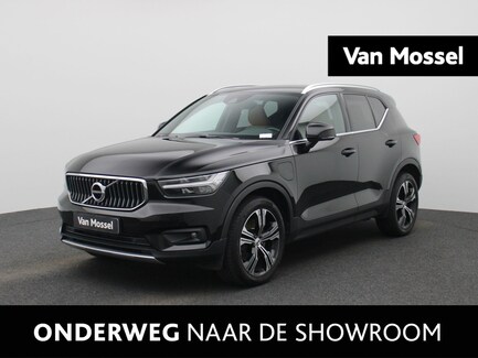 Volvo XC40 0