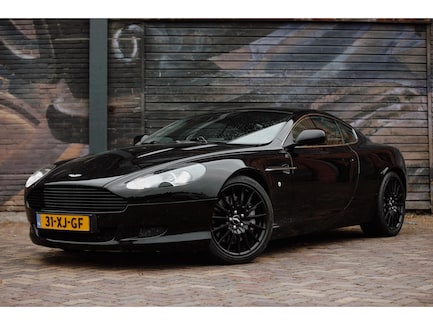 Aston Martin DB9 0