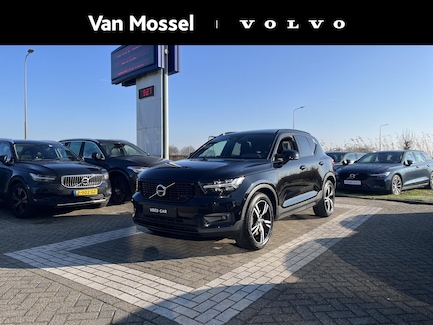 Volvo XC40 0