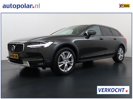 Volvo V90 Cross Country 0