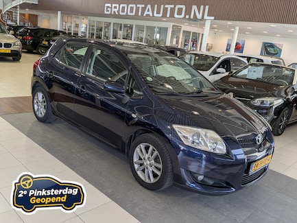 Toyota Auris 0