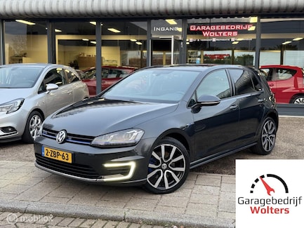 Volkswagen Golf 0