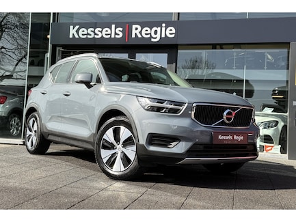 Volvo XC40 0