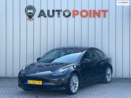 Tesla Model 3 0