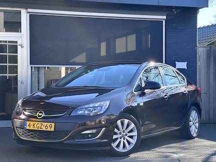 Opel Astra 0