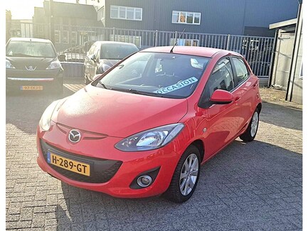 Mazda 2 0