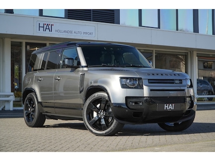 Land Rover Defender 0