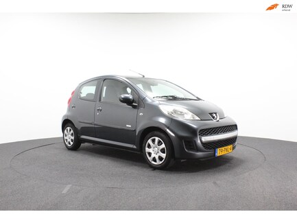 Peugeot 107 0