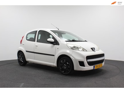 Peugeot 107 0