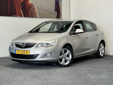 Opel Astra 0