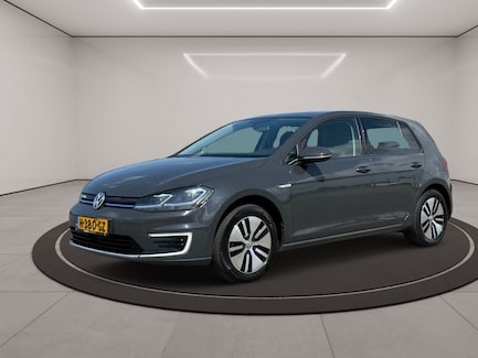 Volkswagen E-Golf 0