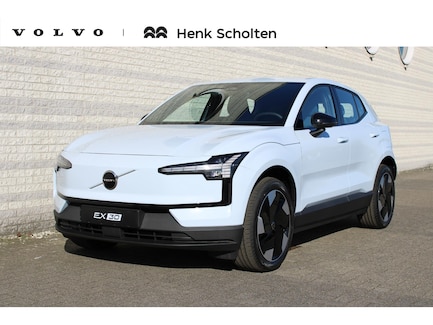 Volvo EX30 0