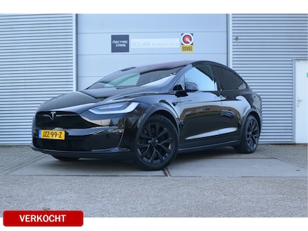 Tesla Model X 0