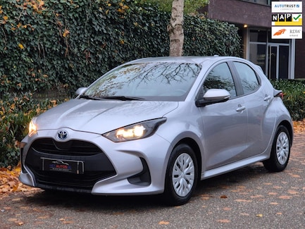 Toyota Yaris 0