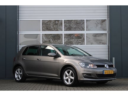 Volkswagen Golf 0