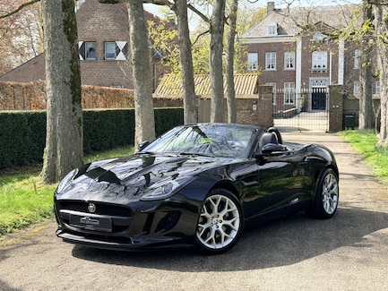Jaguar F-Type 0