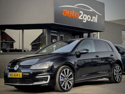 Volkswagen Golf 0
