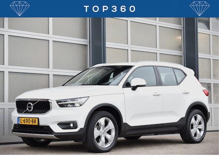 Volvo XC40 0