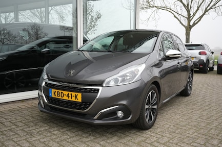 Peugeot 208 0