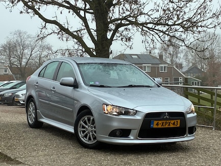 Mitsubishi Lancer 0